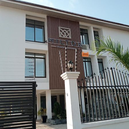 Milton Avenue Suites Accra Buitenkant foto