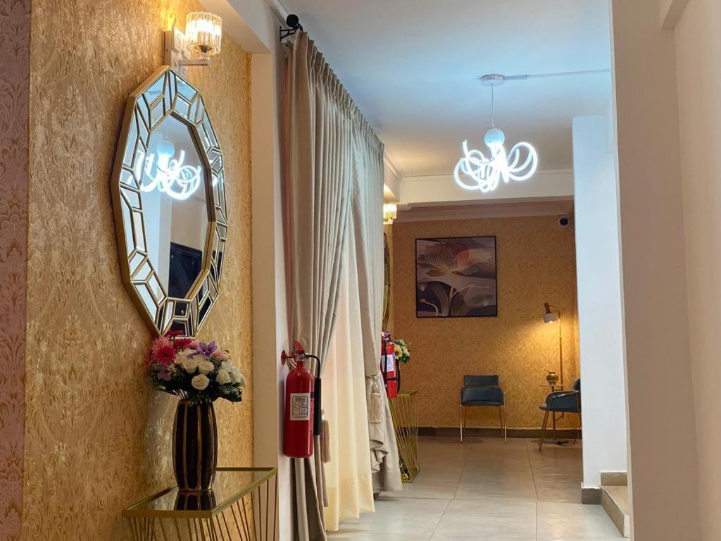 Milton Avenue Suites Accra Buitenkant foto