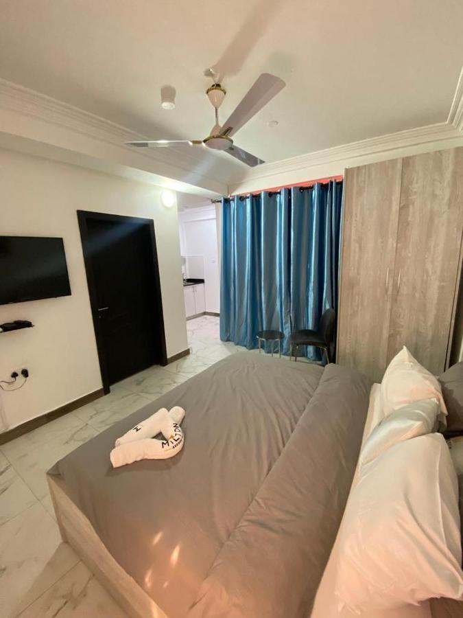 Milton Avenue Suites Accra Buitenkant foto