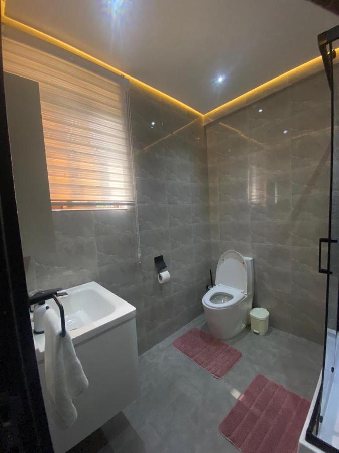 Milton Avenue Suites Accra Buitenkant foto